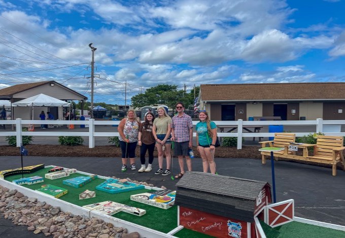 Group photo at Erie County Fair